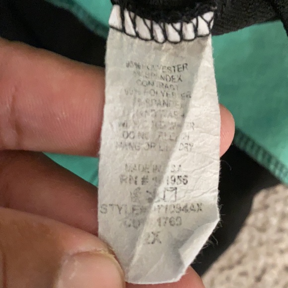 Woman’s top Persaya 2X - Picture 3 of 3